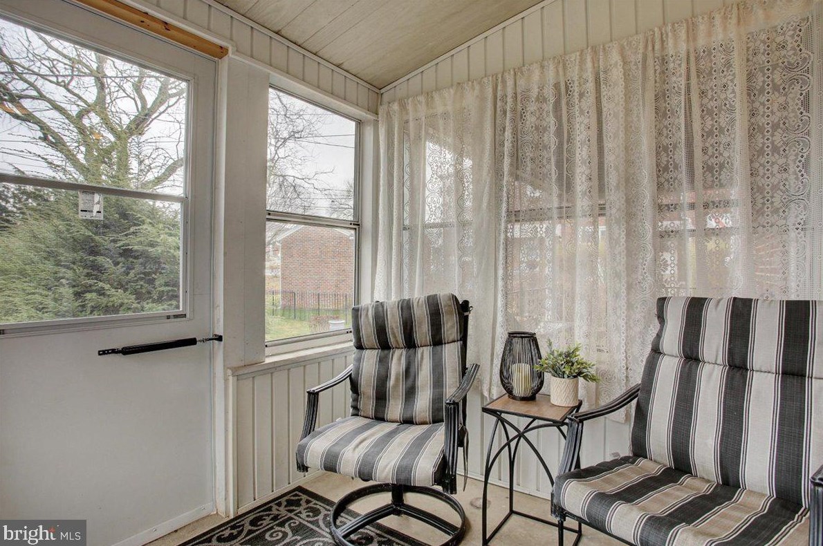 1210 Gregg Ave, Reading PA  19607-1608 exterior