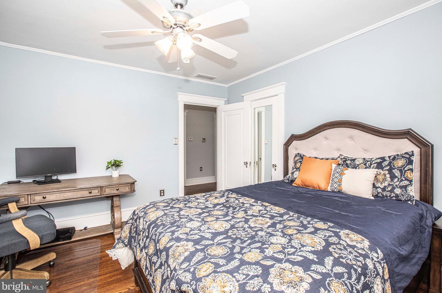 1548 Dauphin Ave, Reading PA  19610-2118 exterior