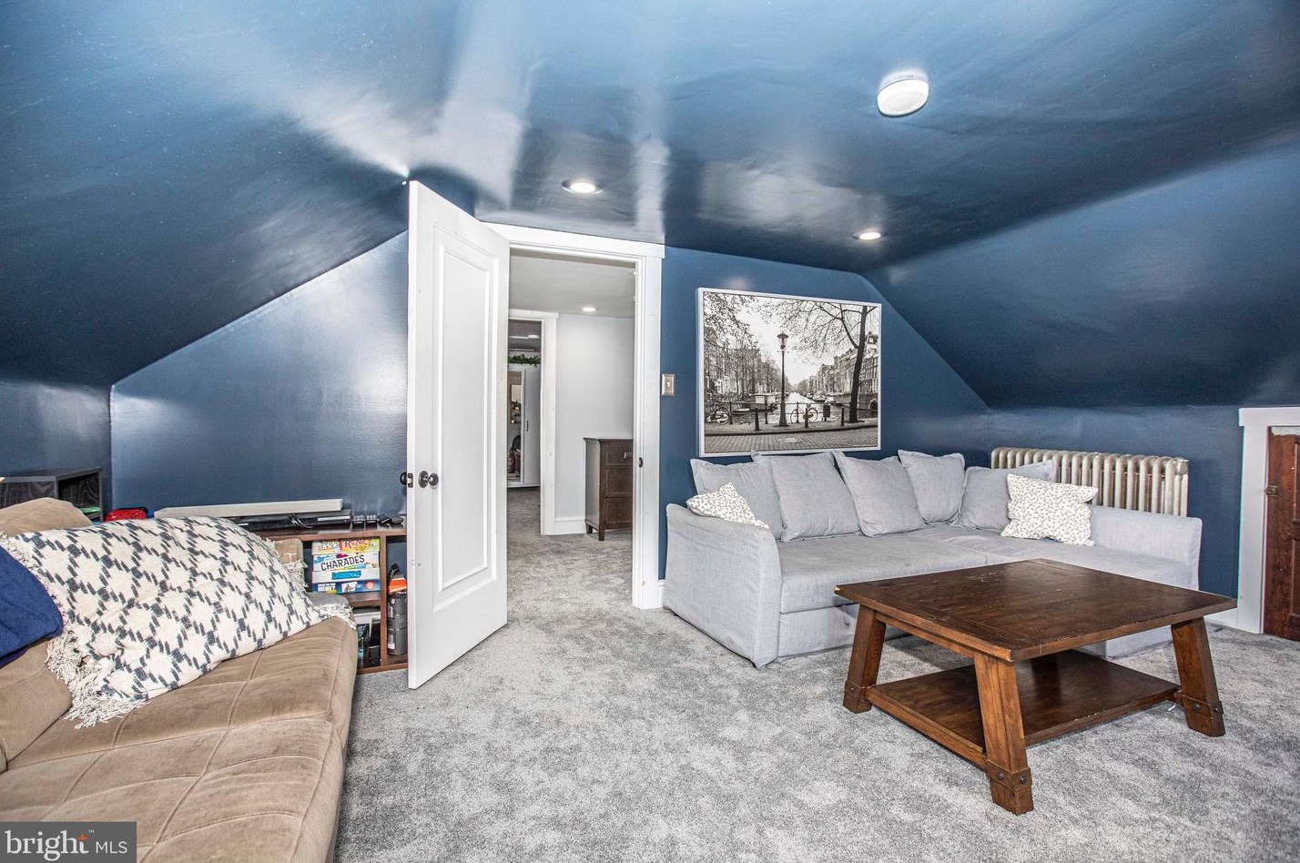 1548 Dauphin Ave, Reading PA  19610-2118 exterior