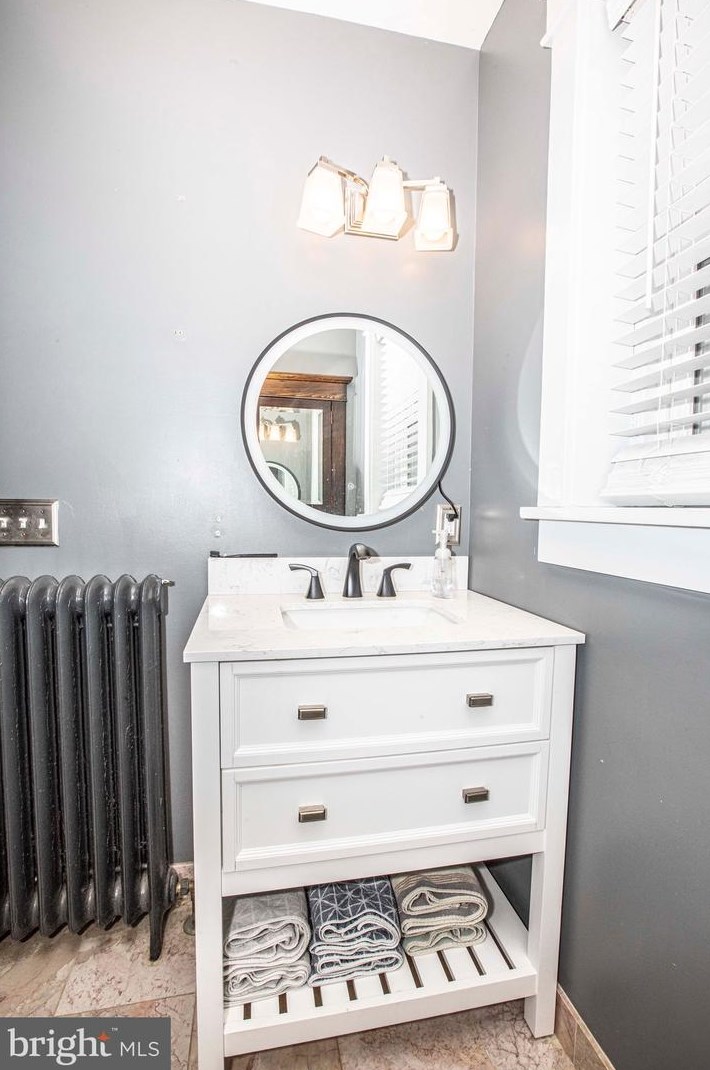 1548 Dauphin Ave, Reading PA  19610-2118 exterior