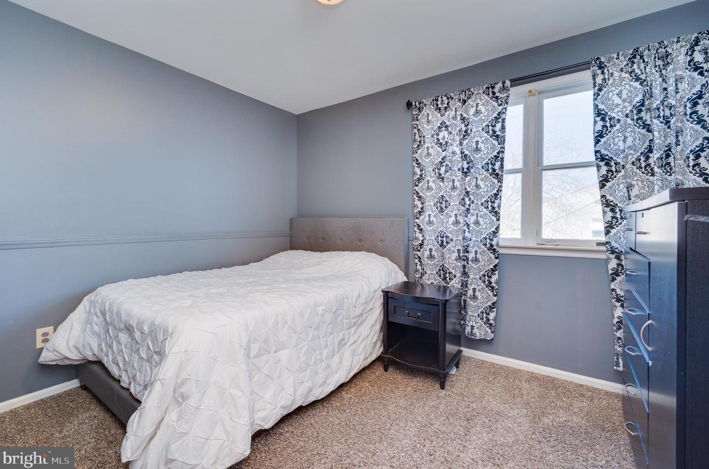 1061 Boeshore Cir, Reading PA  19605-1174 exterior