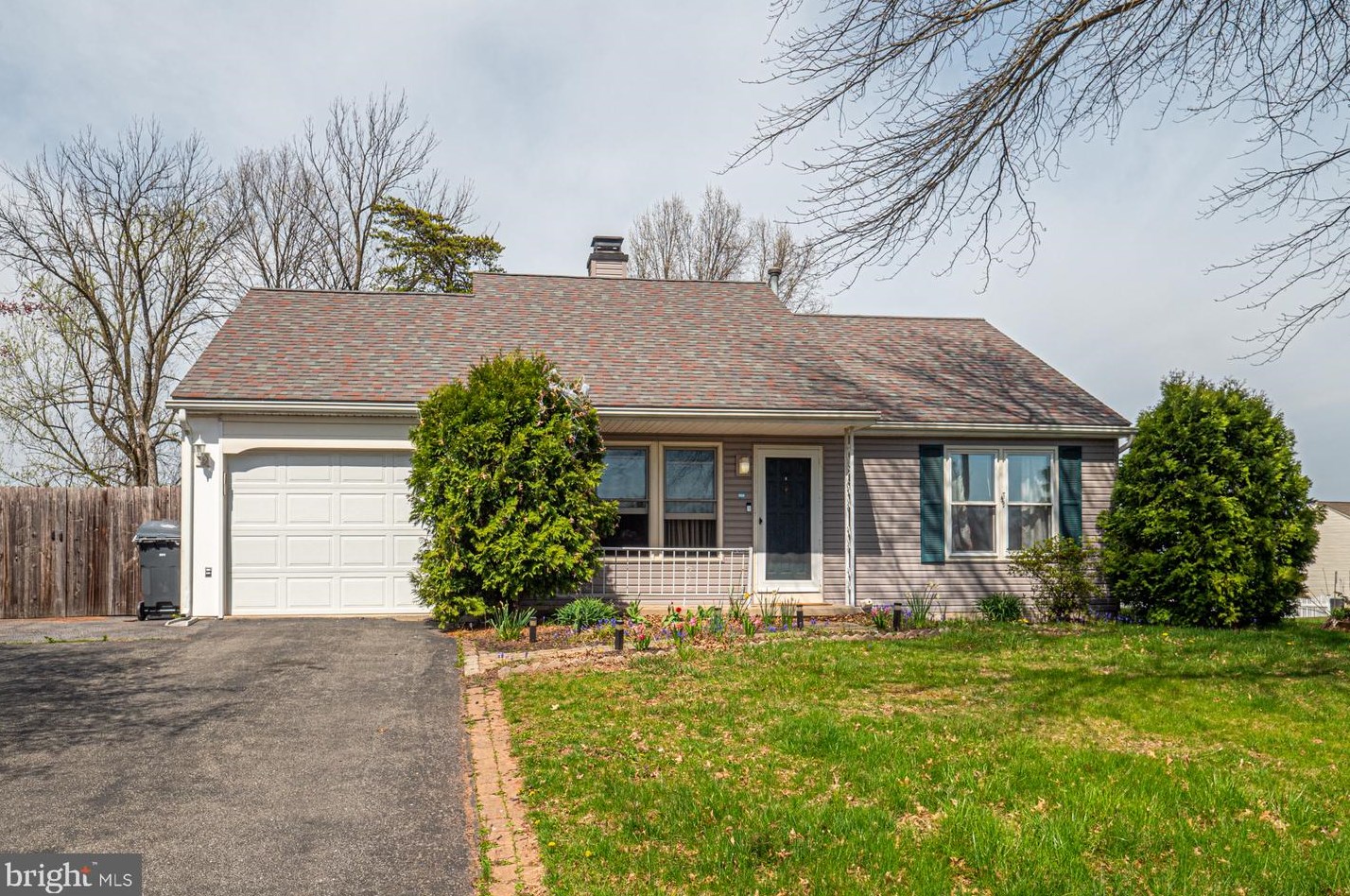 4306 Sylvan Dr, Reading, PA 19606