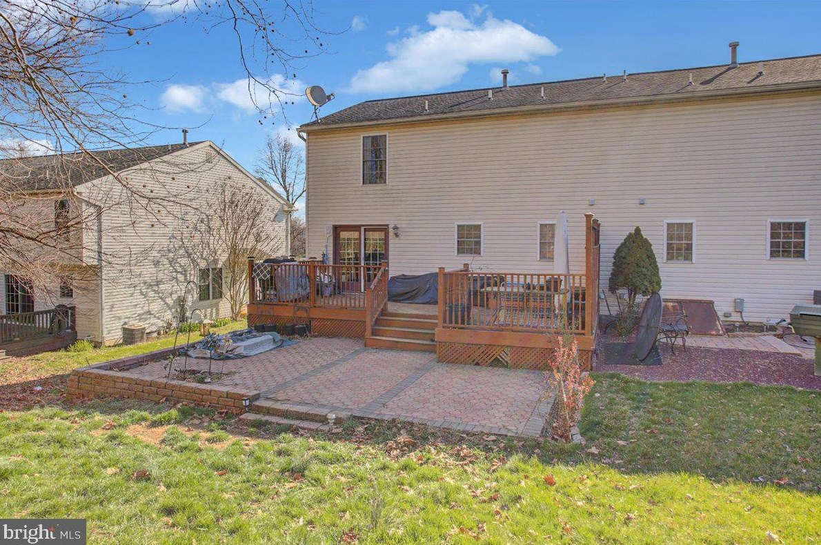 612 Frederick St, Reading PA  19608-1781 exterior