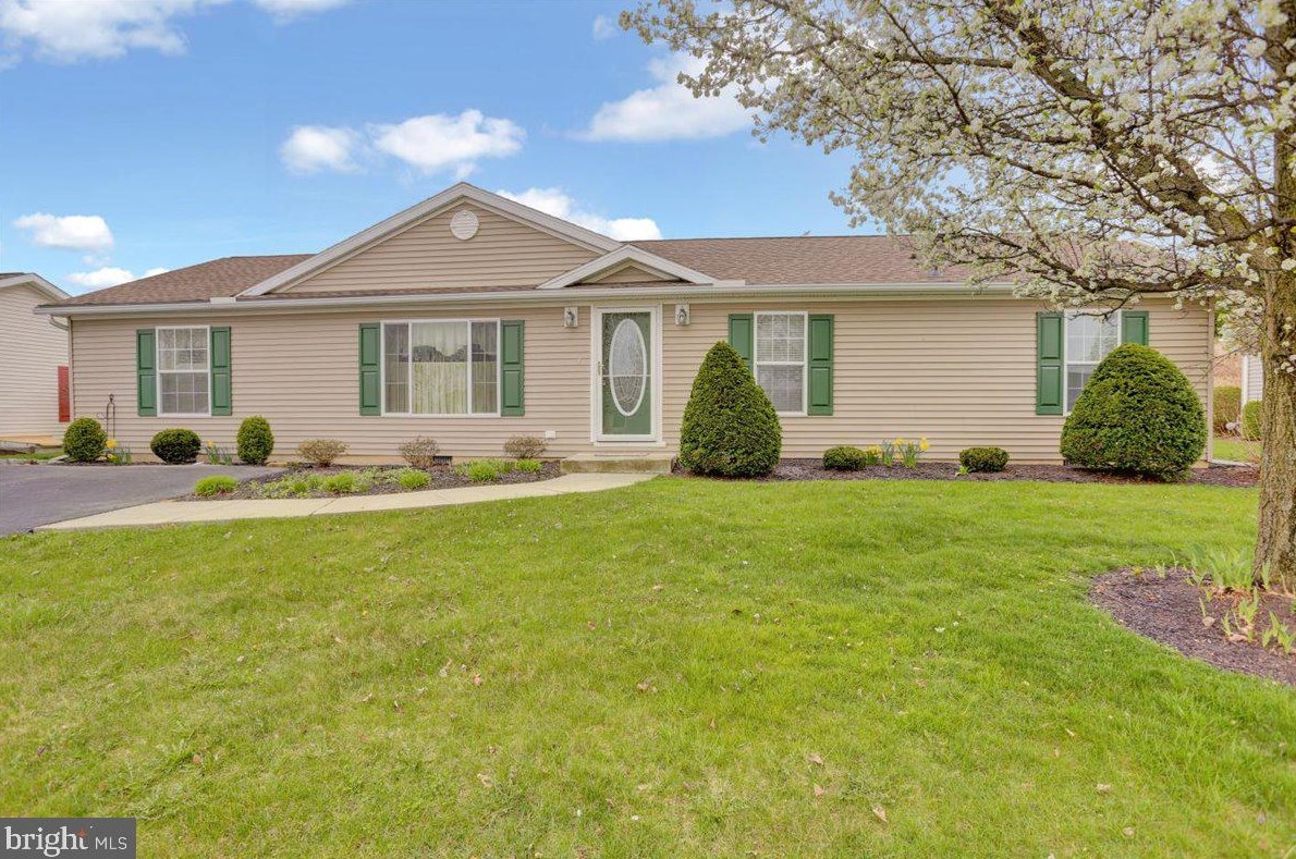 111 Allison Pl, Blandon, PA 19510