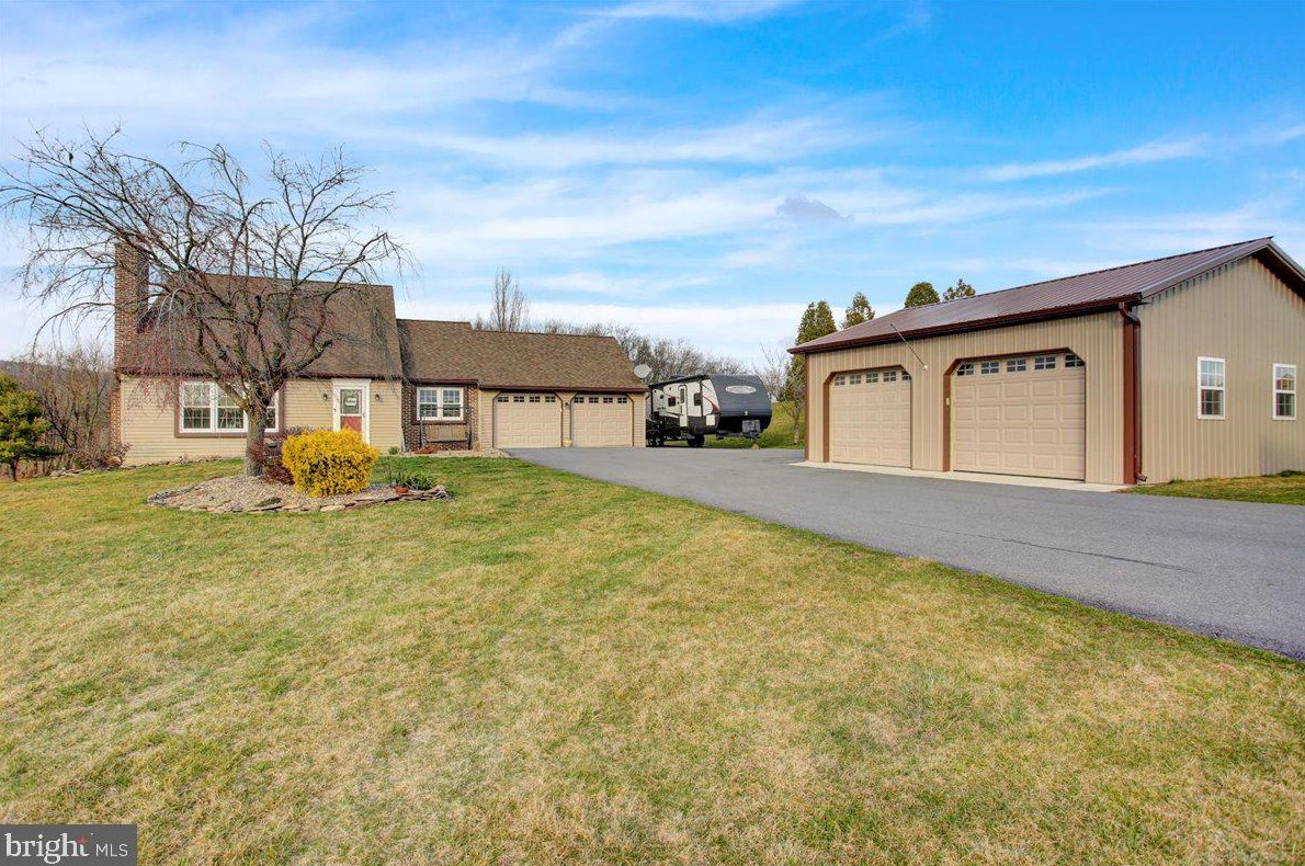 182 Bleile Rd, Krumsville, PA 19534
