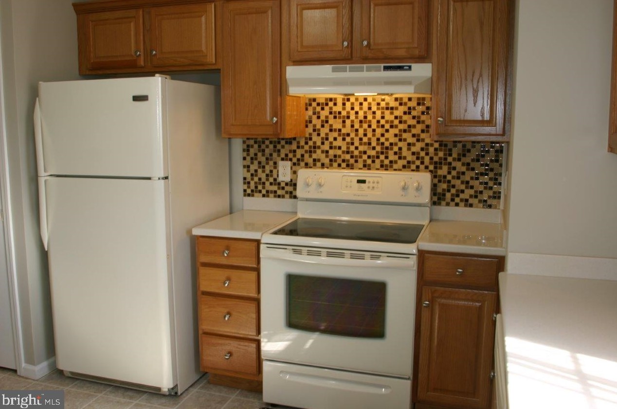 168 Christine Dr, Reading, PA 19606