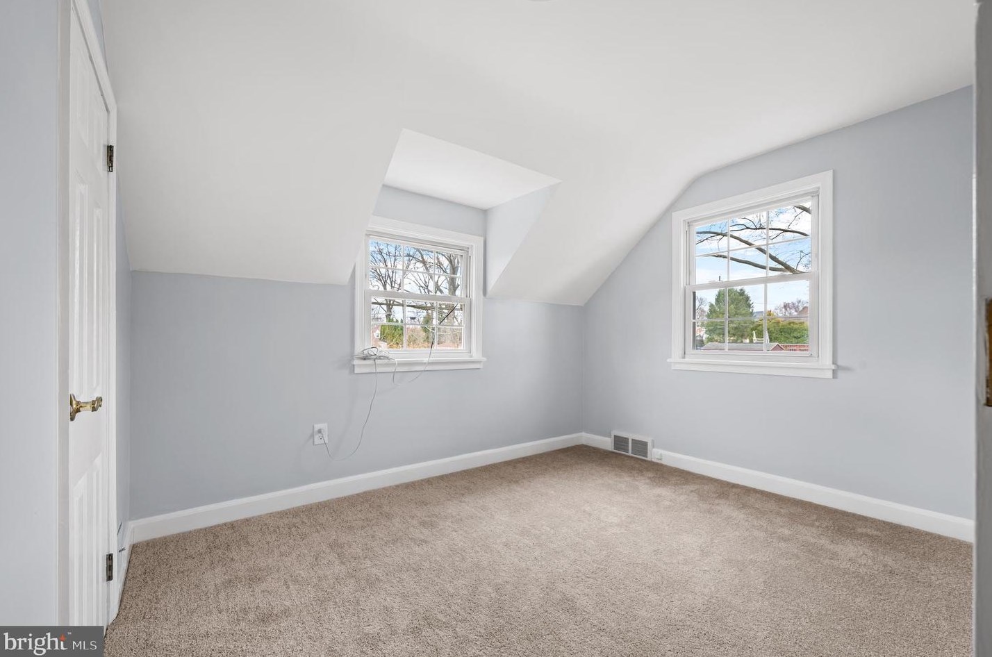 837 Acacia Ave, Reading PA  19605-1438 exterior