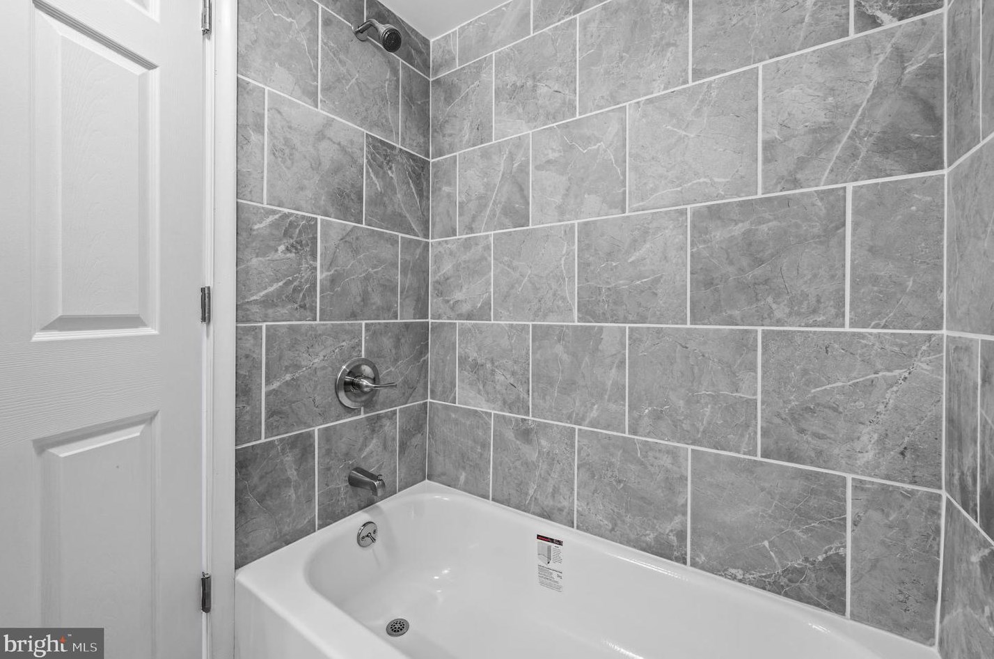 837 Acacia Ave, Reading PA  19605-1438 exterior