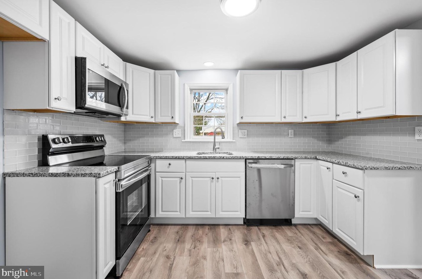 837 Acacia Ave, Reading PA  19605-1438 exterior