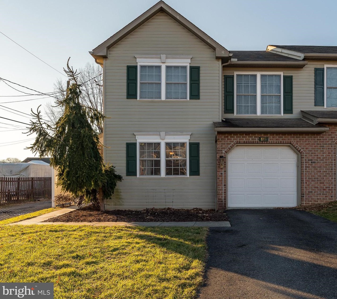 115 Morwood Ave, Reading, PA 19609-1738