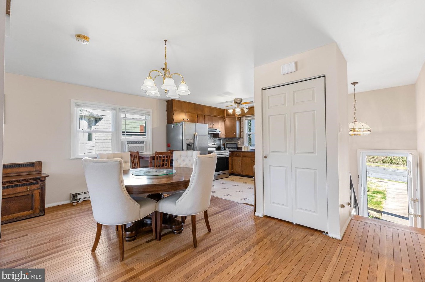 44 Walnut St, Reading PA  19607-1828 exterior