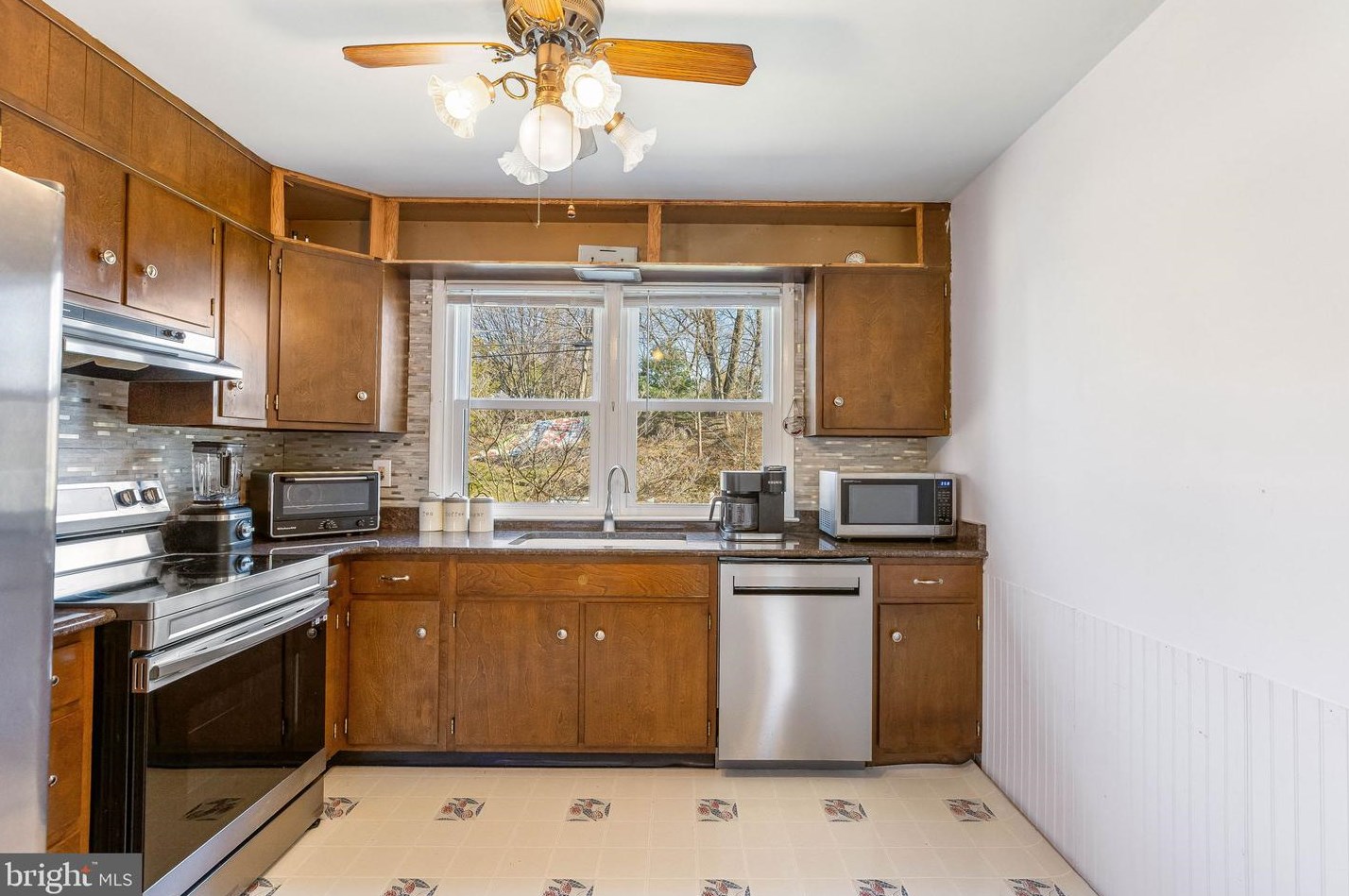 44 Walnut St, Reading PA  19607-1828 exterior