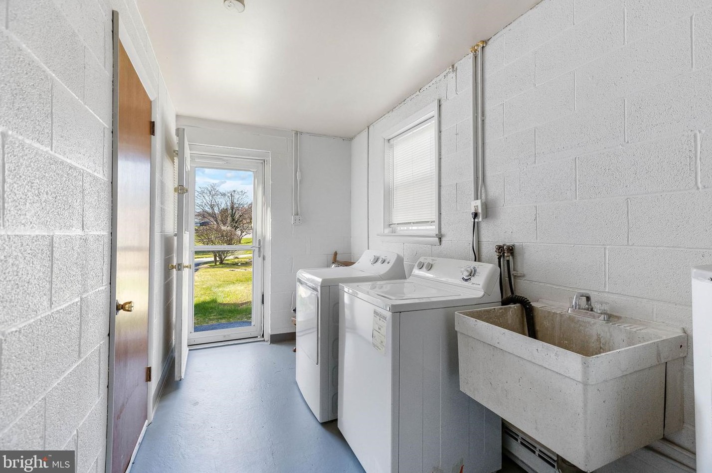 44 Walnut St, Reading PA  19607-1828 exterior