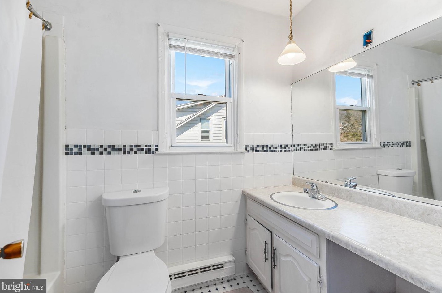 44 Walnut St, Reading PA  19607-1828 exterior