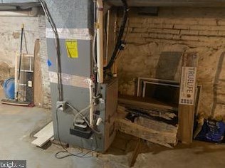 439 7th St, Reading PA  19602-2412 exterior