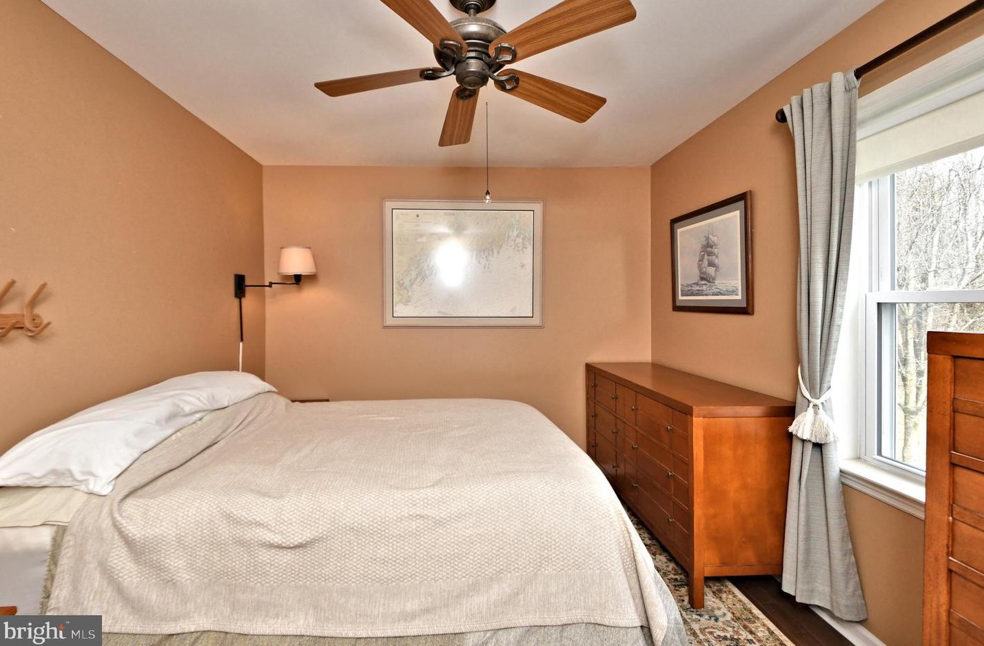 106 Balsam Dr, Douglassville PA  19518-1232 exterior