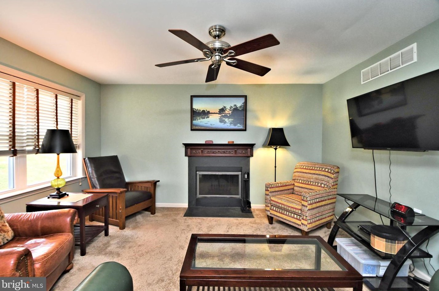 106 Balsam Dr, Douglassville PA  19518-1232 exterior