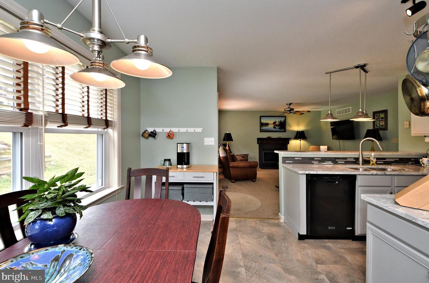 106 Balsam Dr, Douglassville PA  19518-1232 exterior