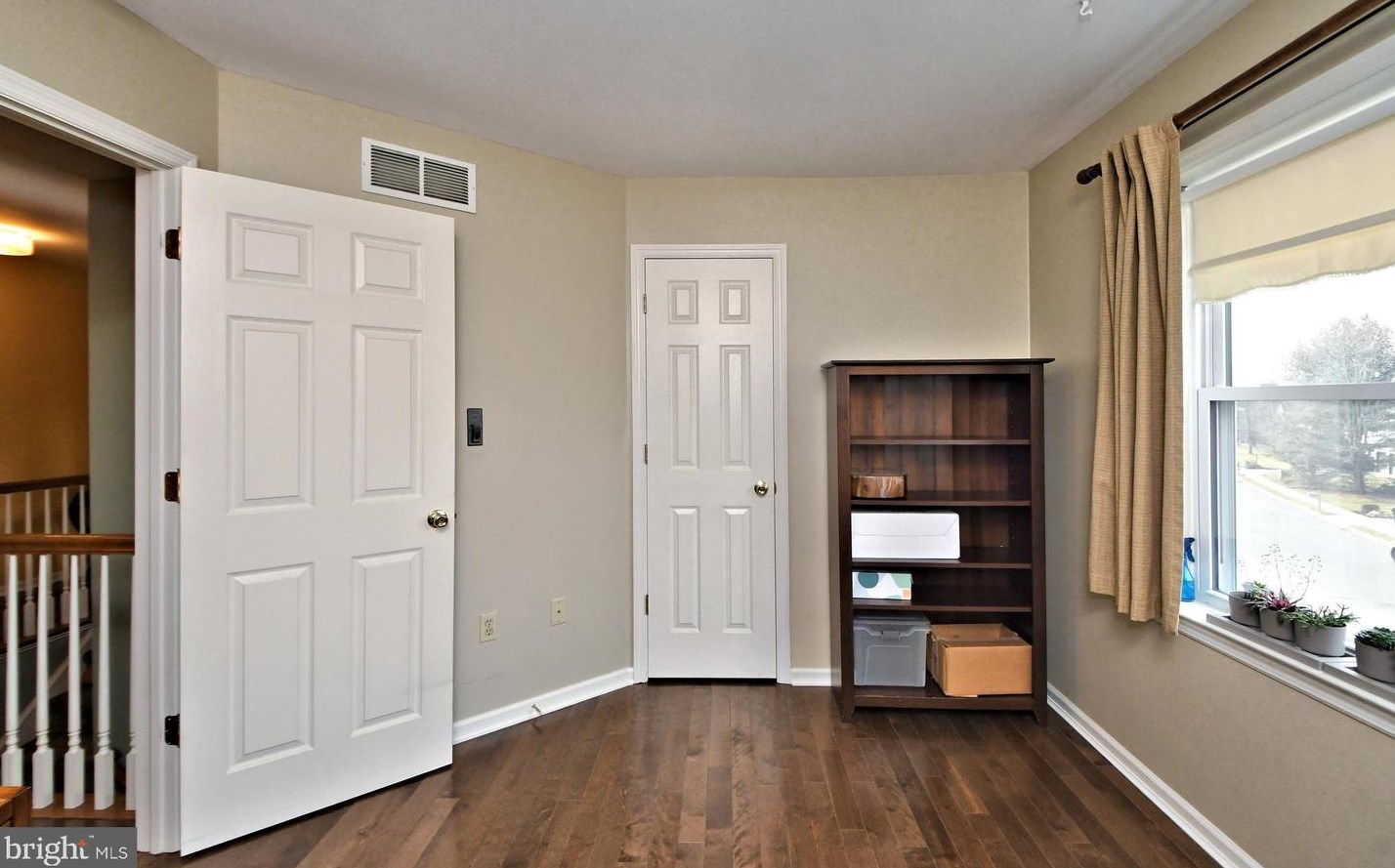 106 Balsam Dr, Douglassville PA  19518-1232 exterior