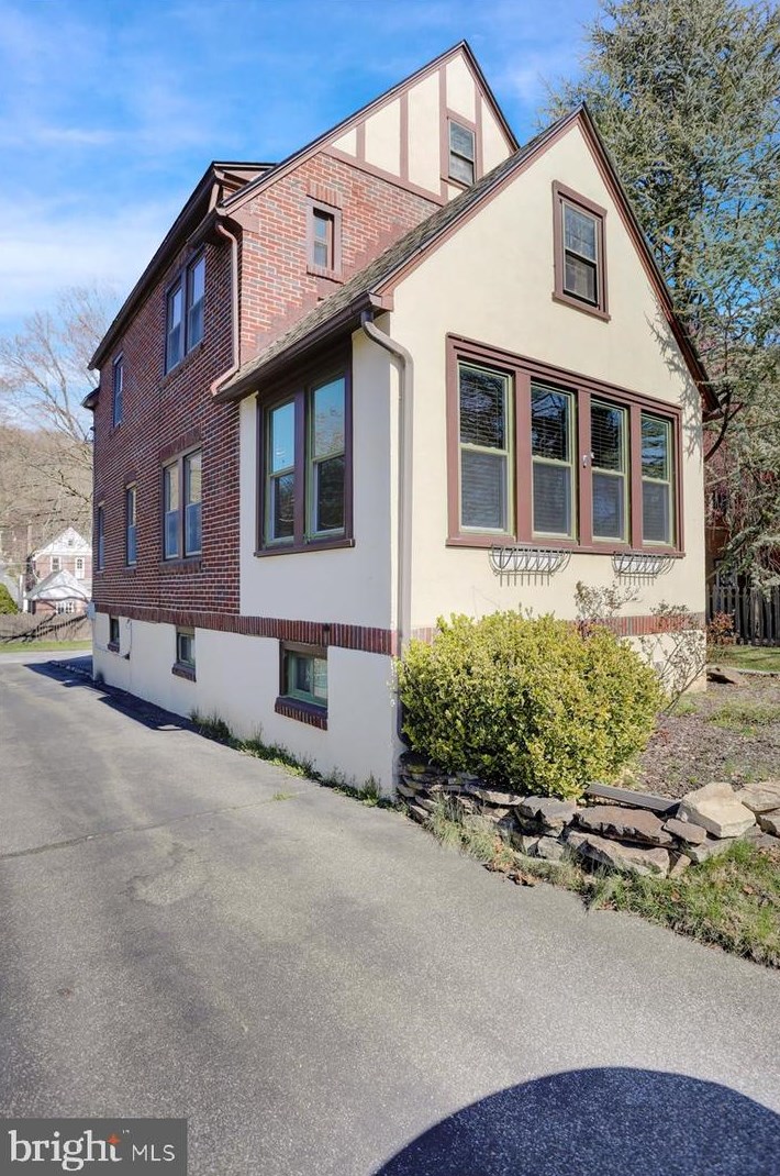 10 35th St, Reading PA  19606-2913 exterior