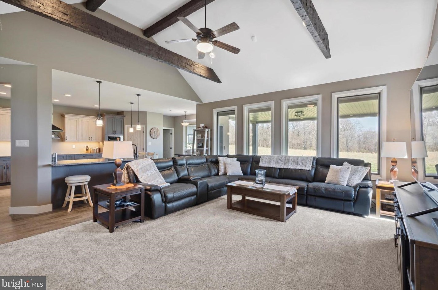 325 Skyline Dr, Reading PA  19606-8504 exterior