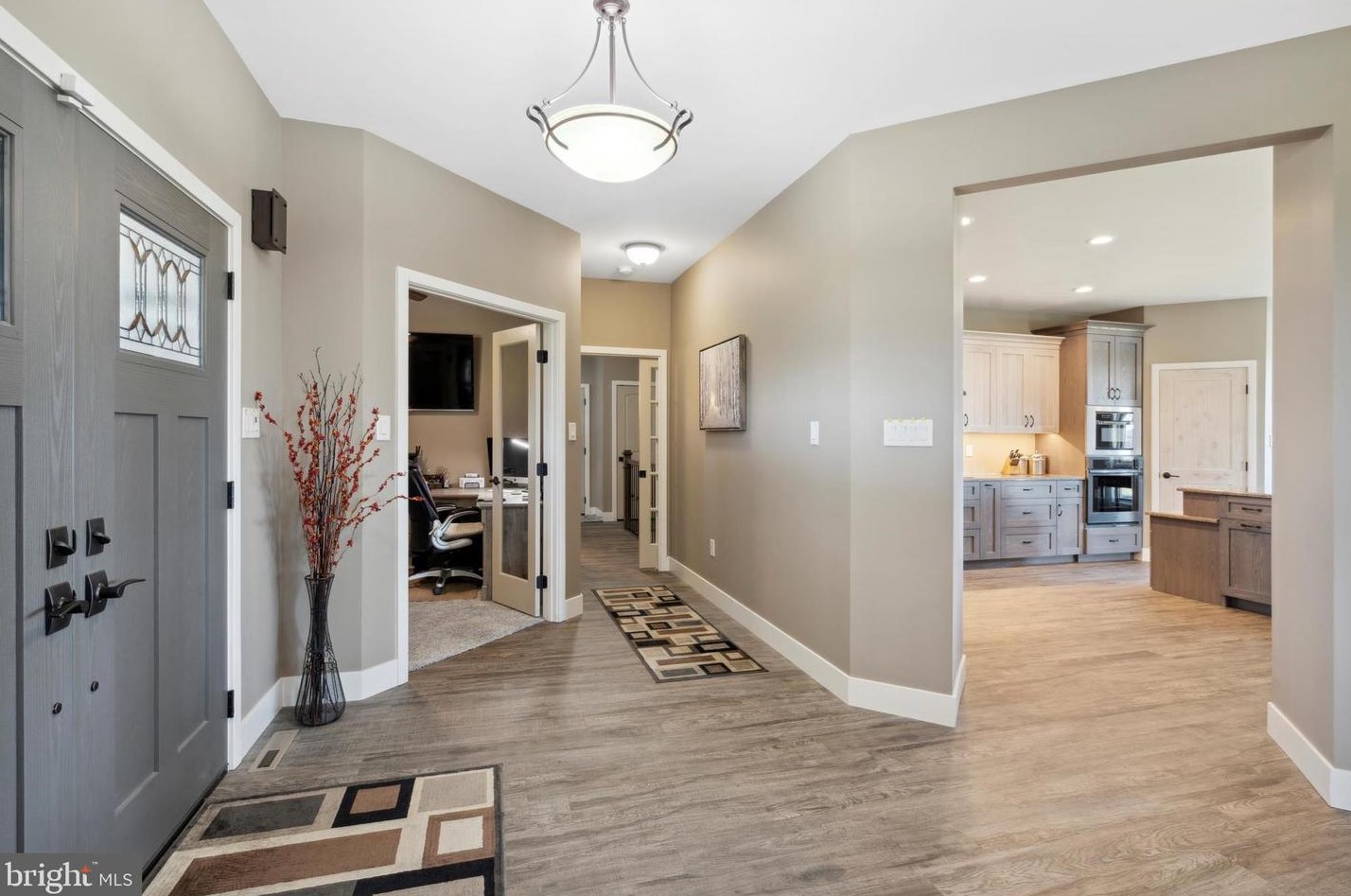 325 Skyline Dr, Reading PA  19606-8504 exterior