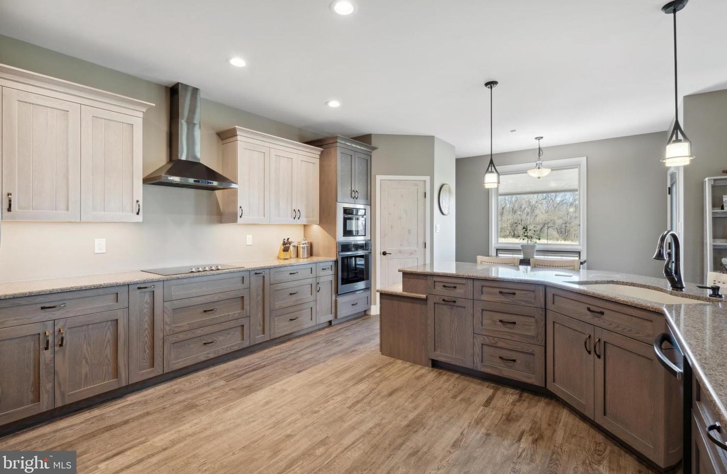 325 Skyline Dr, Reading PA  19606-8504 exterior