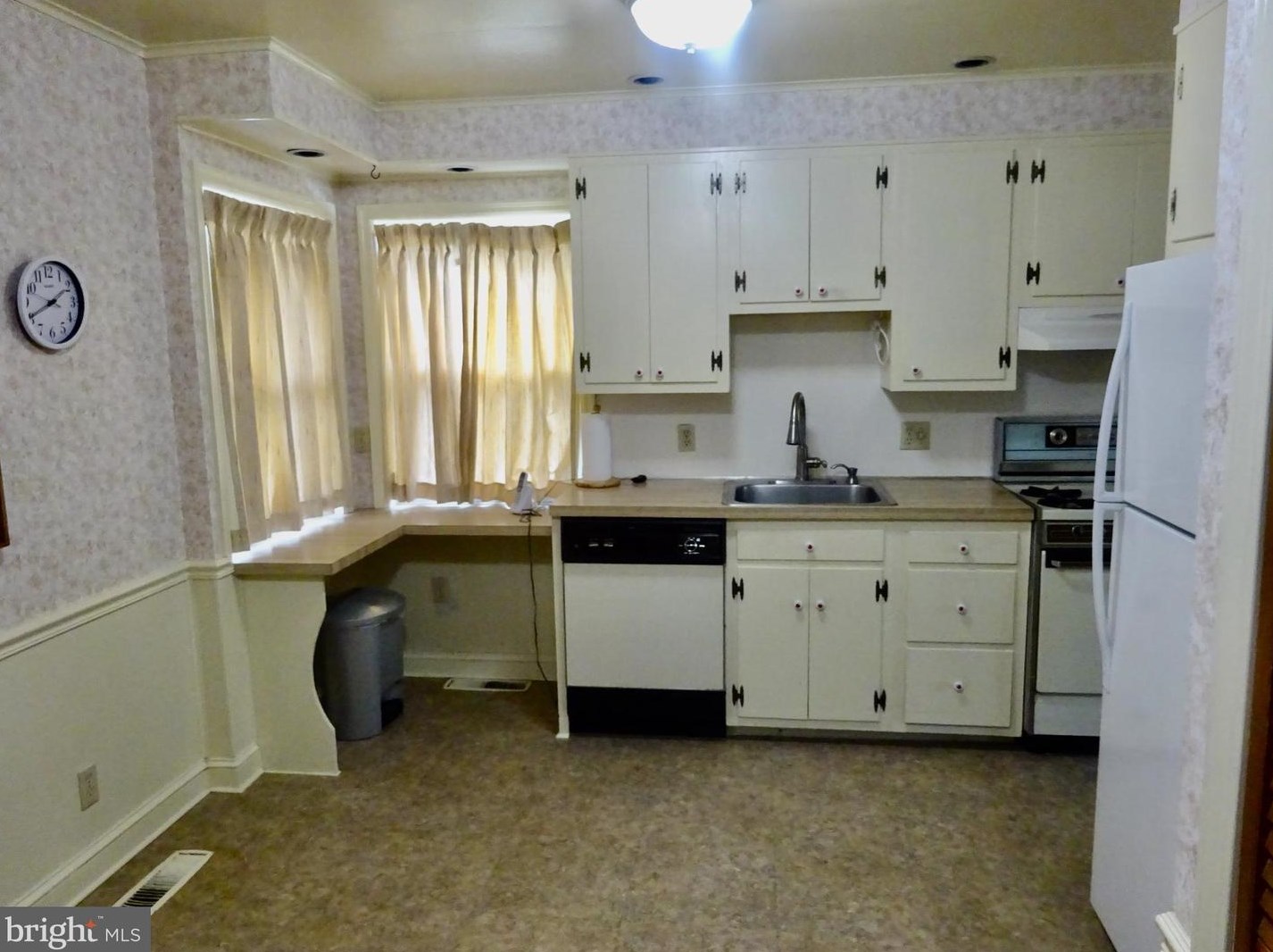 107 Wood Ln, Reading, PA 19606-2446