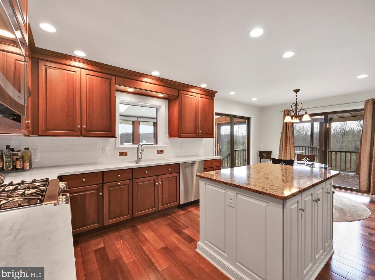 347 Mccoy Ln, Dauberville, PA 19533