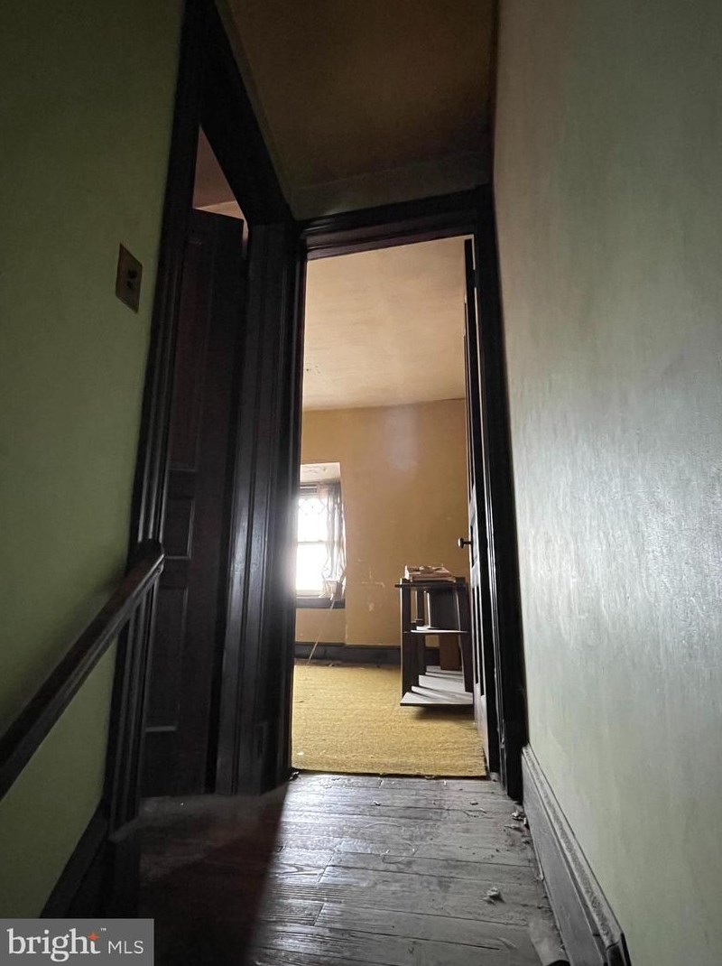 421 12th St, Reading PA  19604-2820 exterior