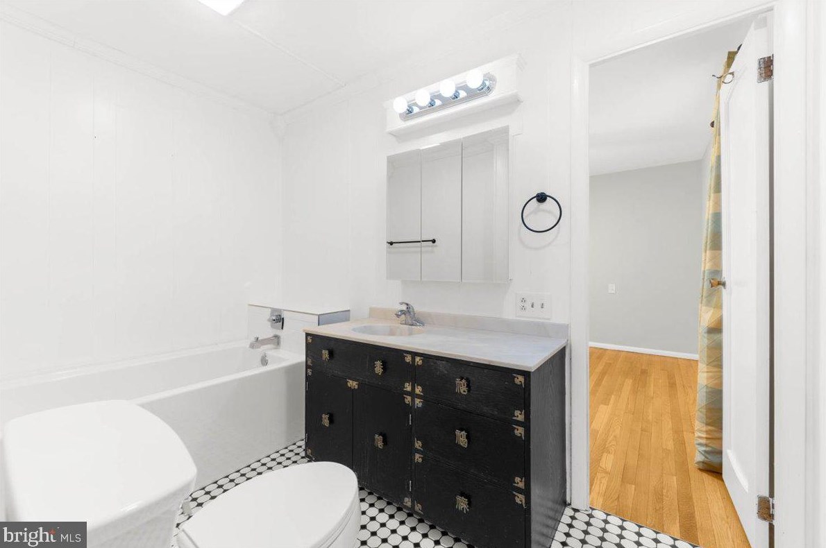 9 Larchwood Rd, Reading PA  19610-1917 exterior