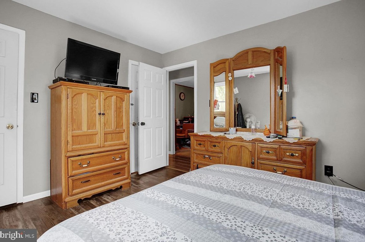 4 Surrey Ct, Basket PA  19547-9723 exterior