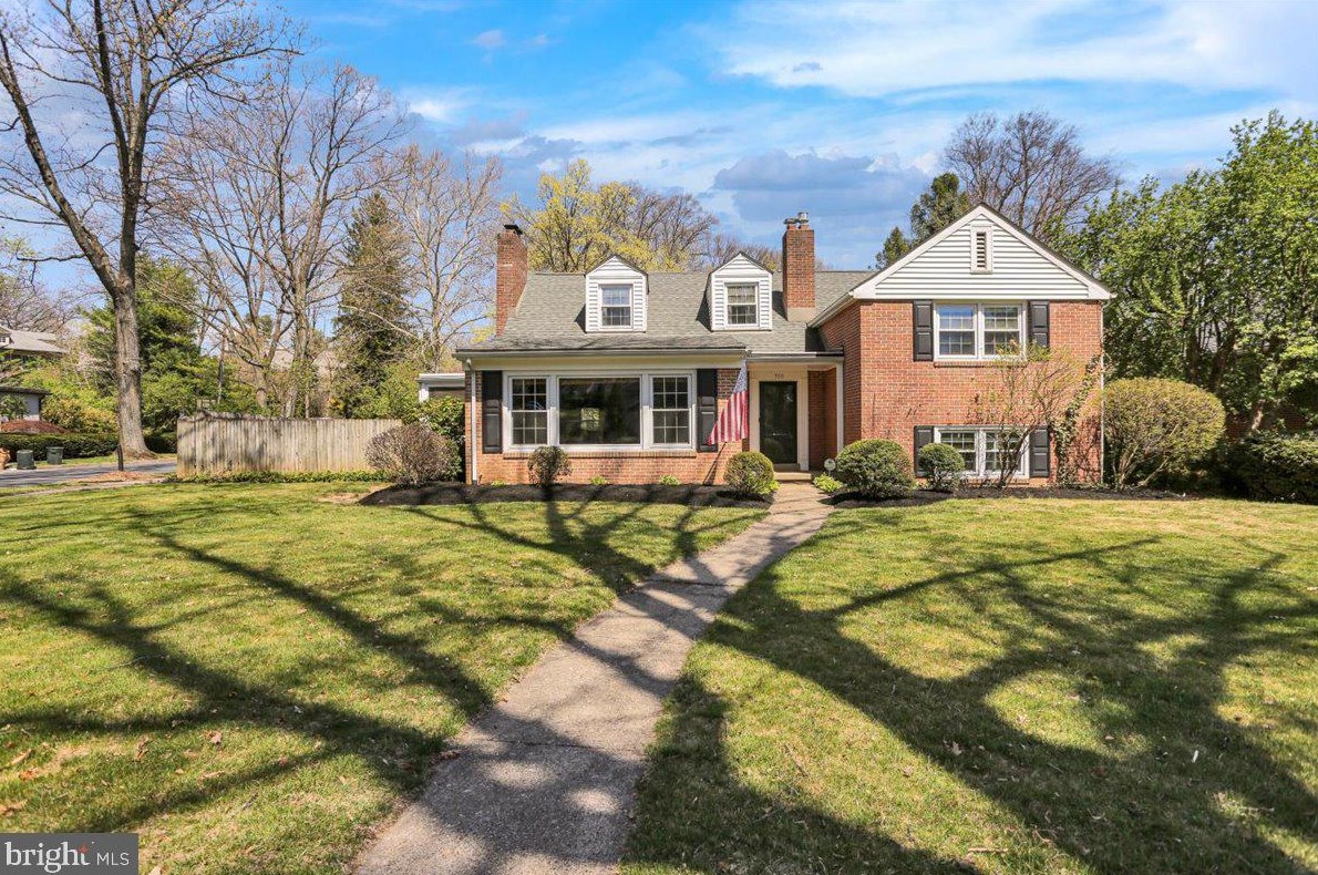 705 Wyomissing Blvd, Reading PA  19610-2269 exterior