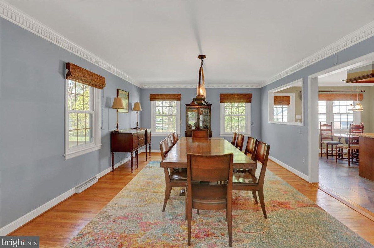 705 Wyomissing Blvd, Reading PA  19610-2269 exterior