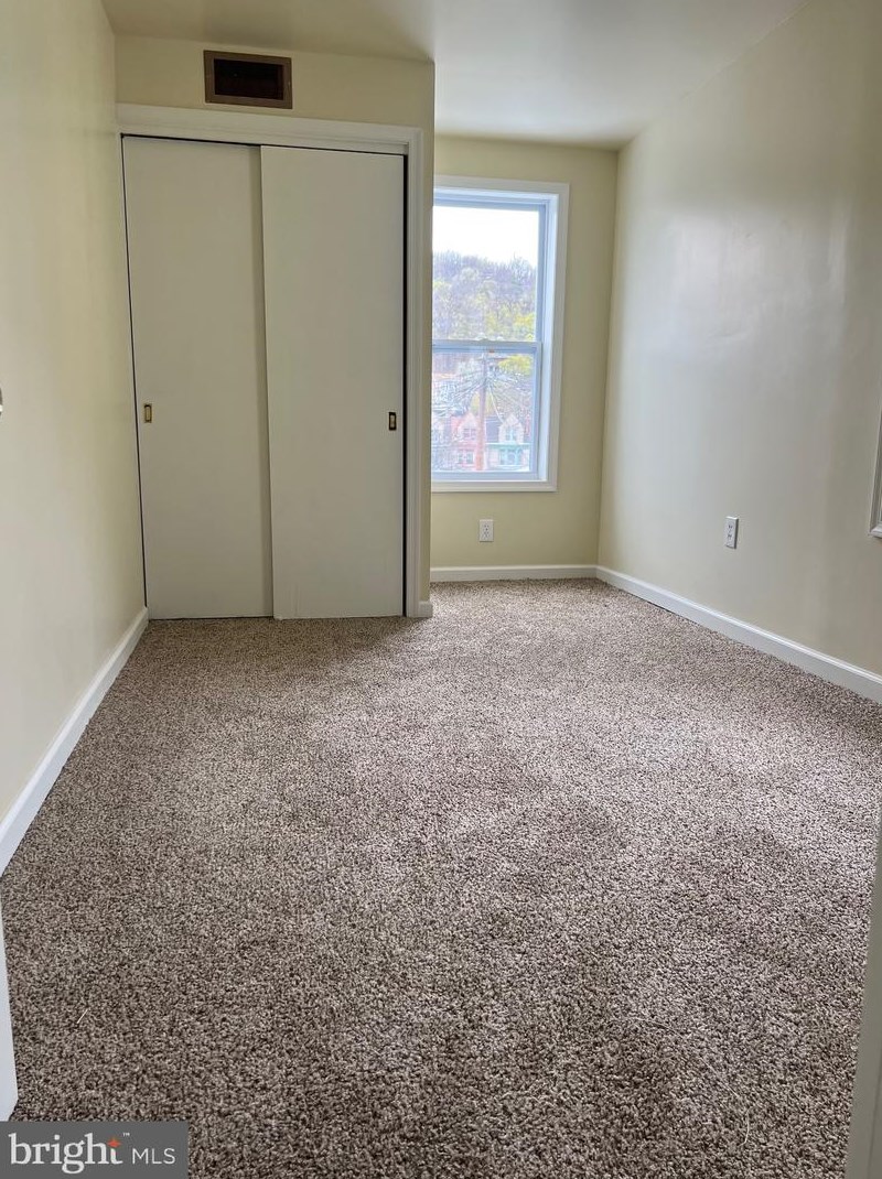 1661 Cotton St, Reading PA  19606-2513 exterior