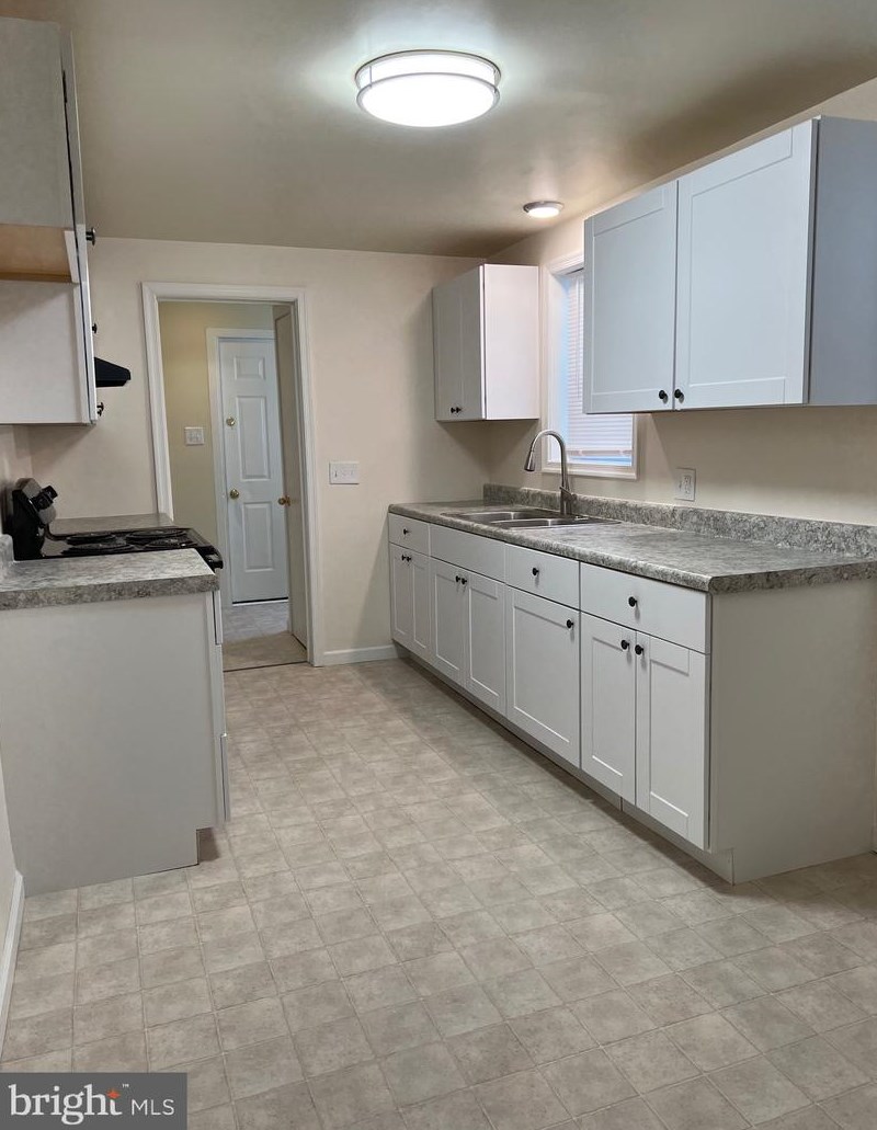 1661 Cotton St, Reading PA  19606-2513 exterior