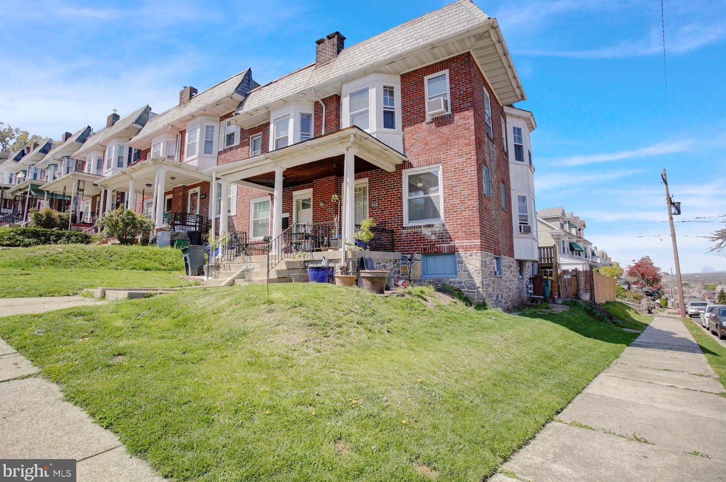 102 20th St, Reading, PA 19606-1802