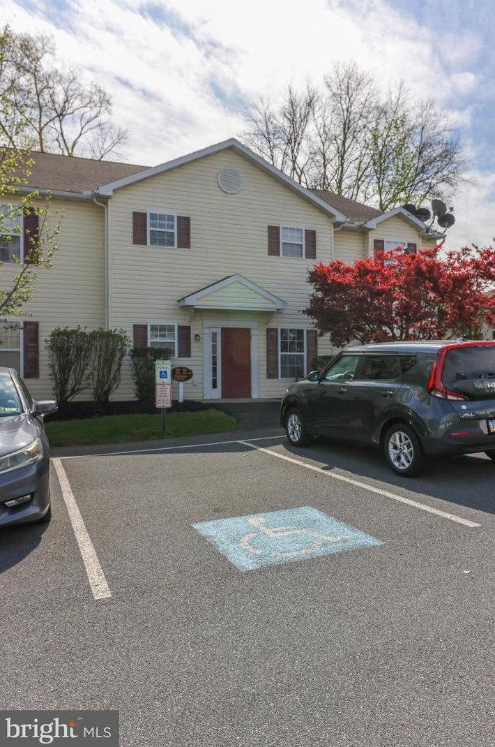 60 Christine Dr, Reading PA  19606-3388 exterior