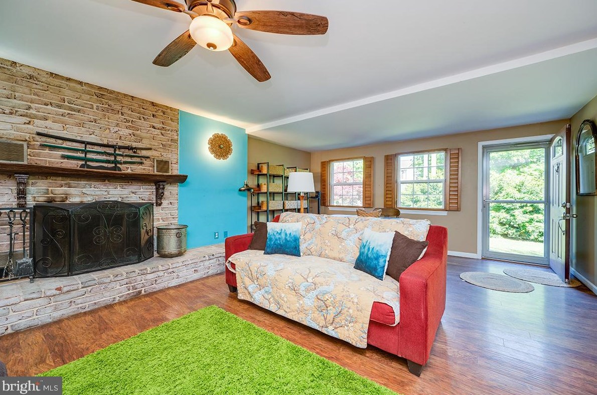 3024 Van Reed Rd, Reading, PA 19608-1037