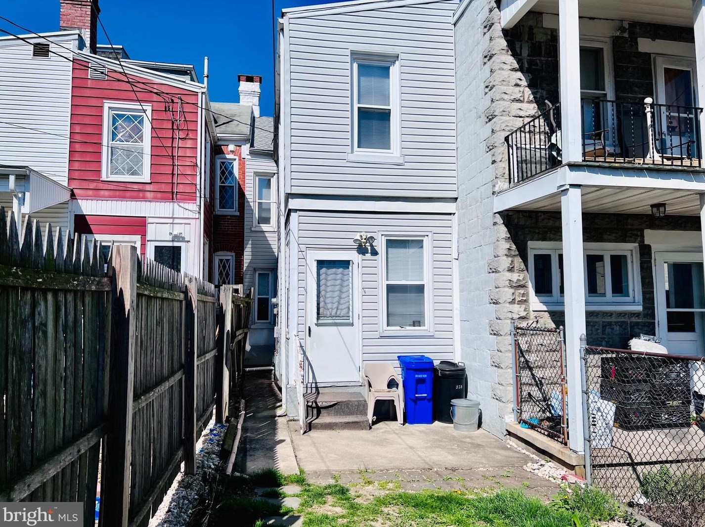 553 18th St, Reading, PA 19606-2614