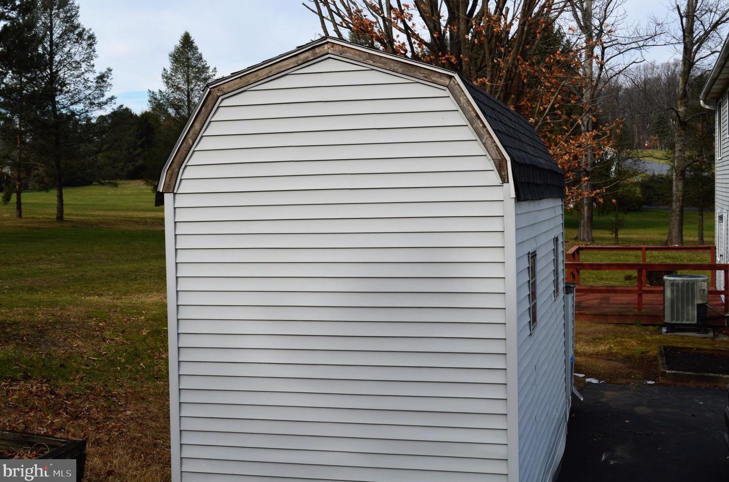 235 Forest View Dr, Greenwich PA  19530-9036 exterior