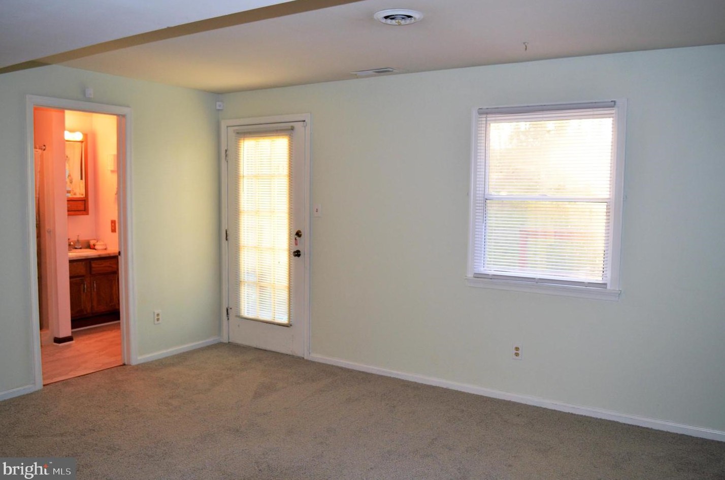 235 Forest View Dr, Greenwich PA  19530-9036 exterior