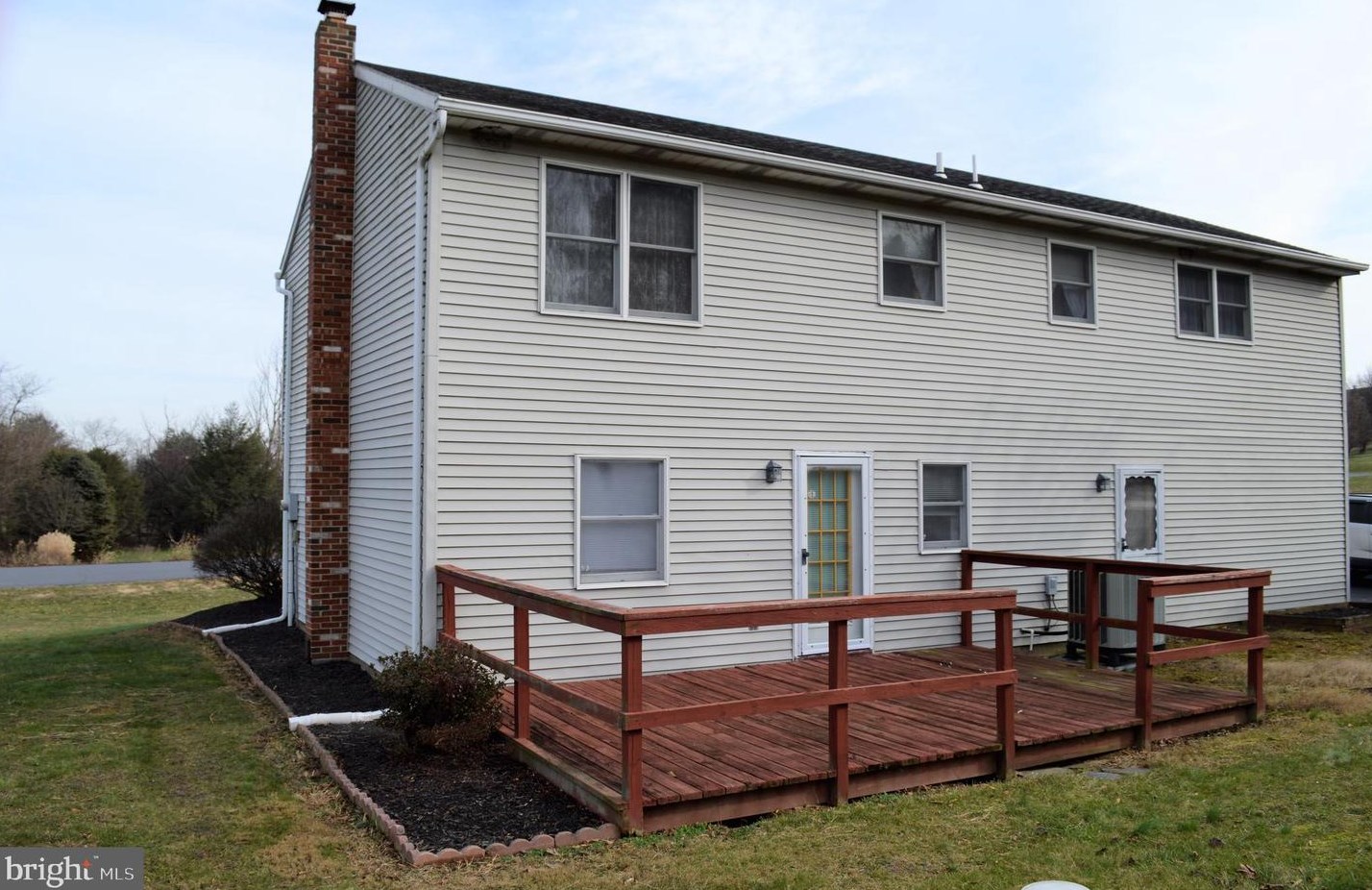 235 Forest View Dr, Greenwich PA  19530-9036 exterior