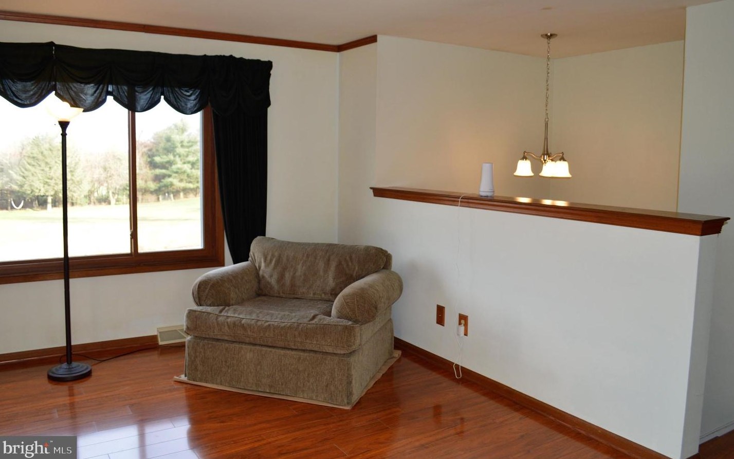 235 Forest View Dr, Greenwich PA  19530-9036 exterior