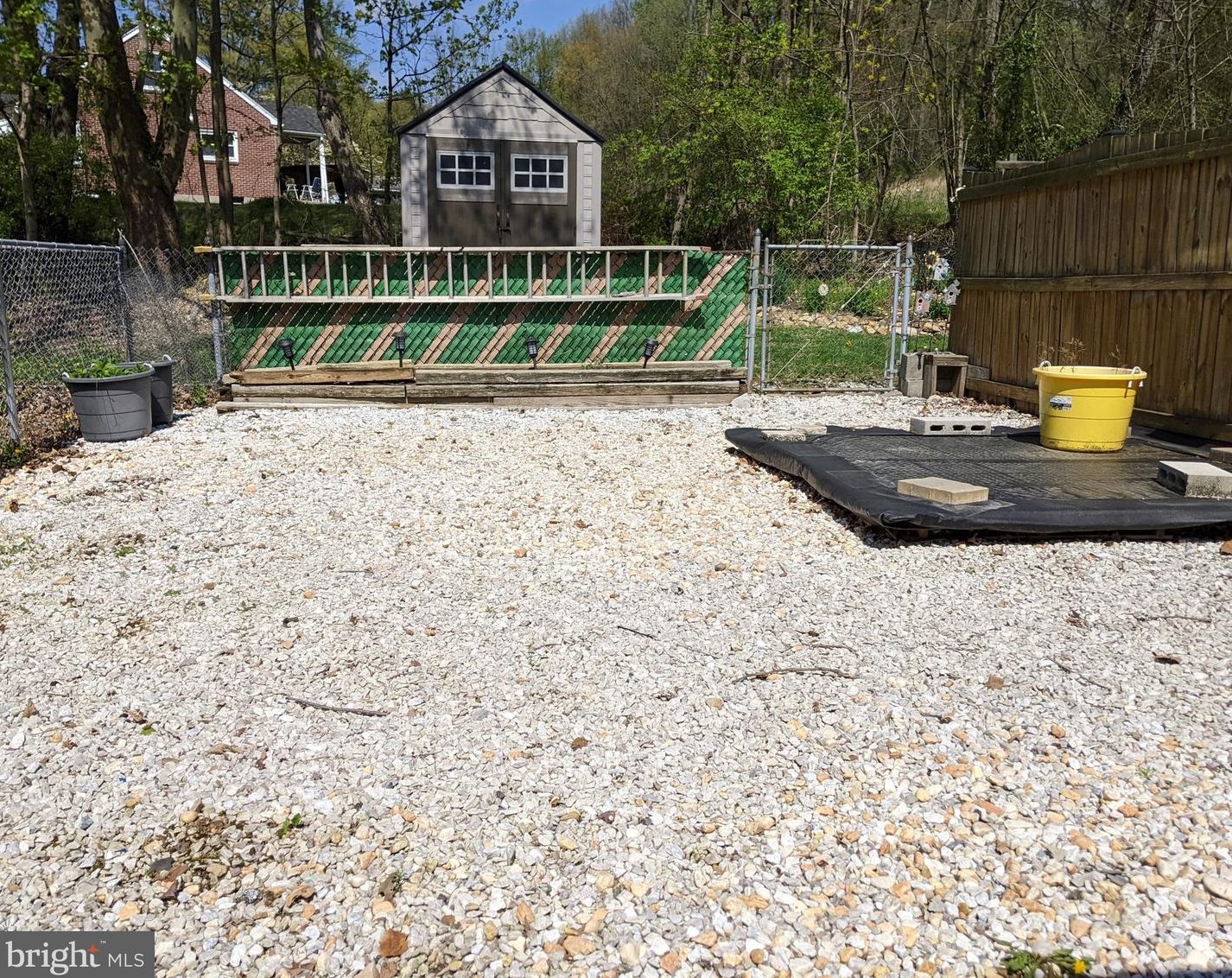 1372 Fox Run, Reading PA  19606-1142 exterior