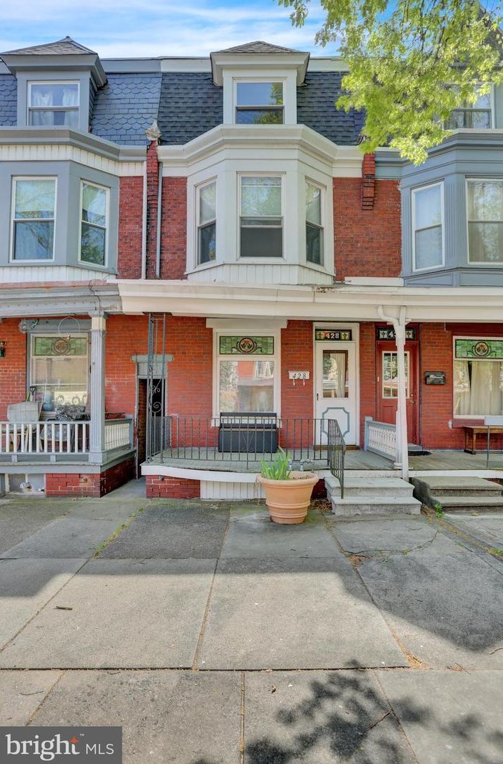 428 Chestnut St, Reading PA  19611-1310 exterior