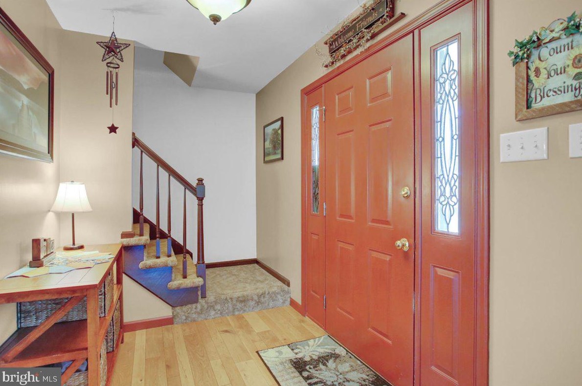 31 Highview Ln, Mertztown, PA 19539