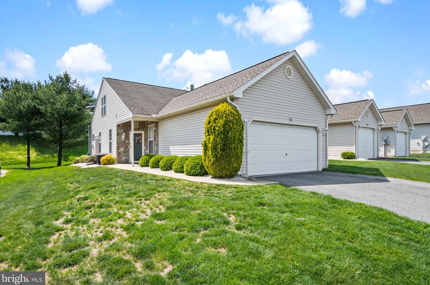 32 Turning Leaf Way, Reading, PA 19605
