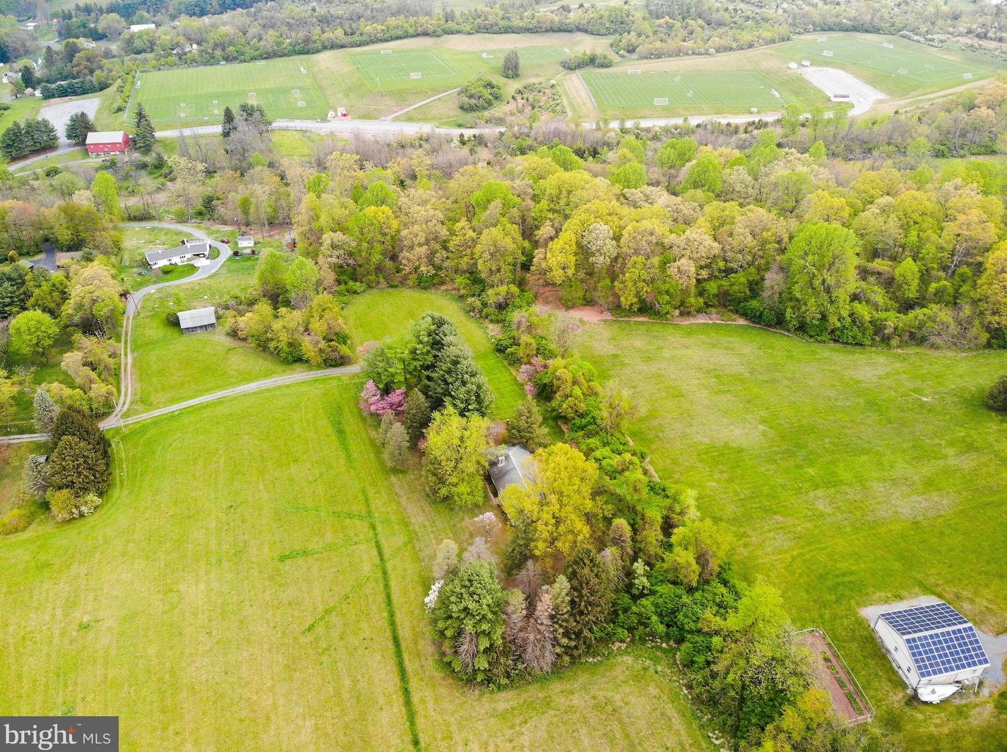 1622 Wyomissing Rd, Hummels Store PA 19540-8434 exterior