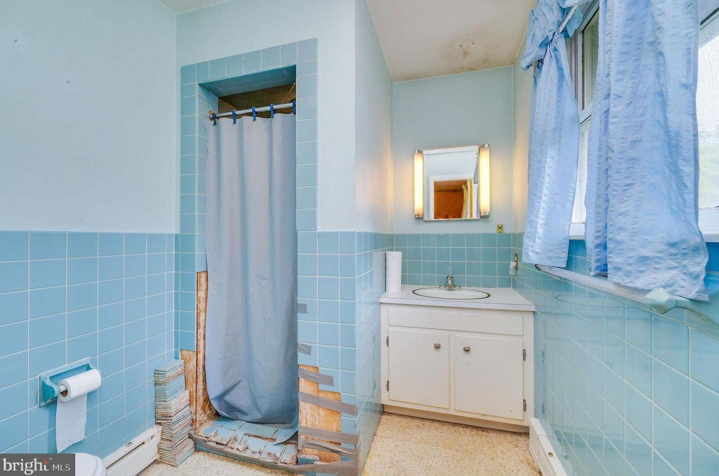 1622 Wyomissing Rd, Hummels Store PA 19540-8434 exterior